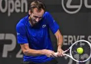 Daniil Medvedev Terpaut Satu Kemenangan Dengan Gelar Di Almaty