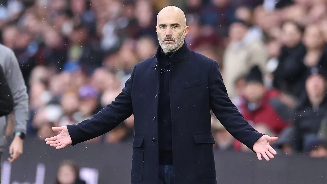 Ini Alasan Enzo Maresca Tarik Cherki dan Guehi Saat City Dikalahkan Villa