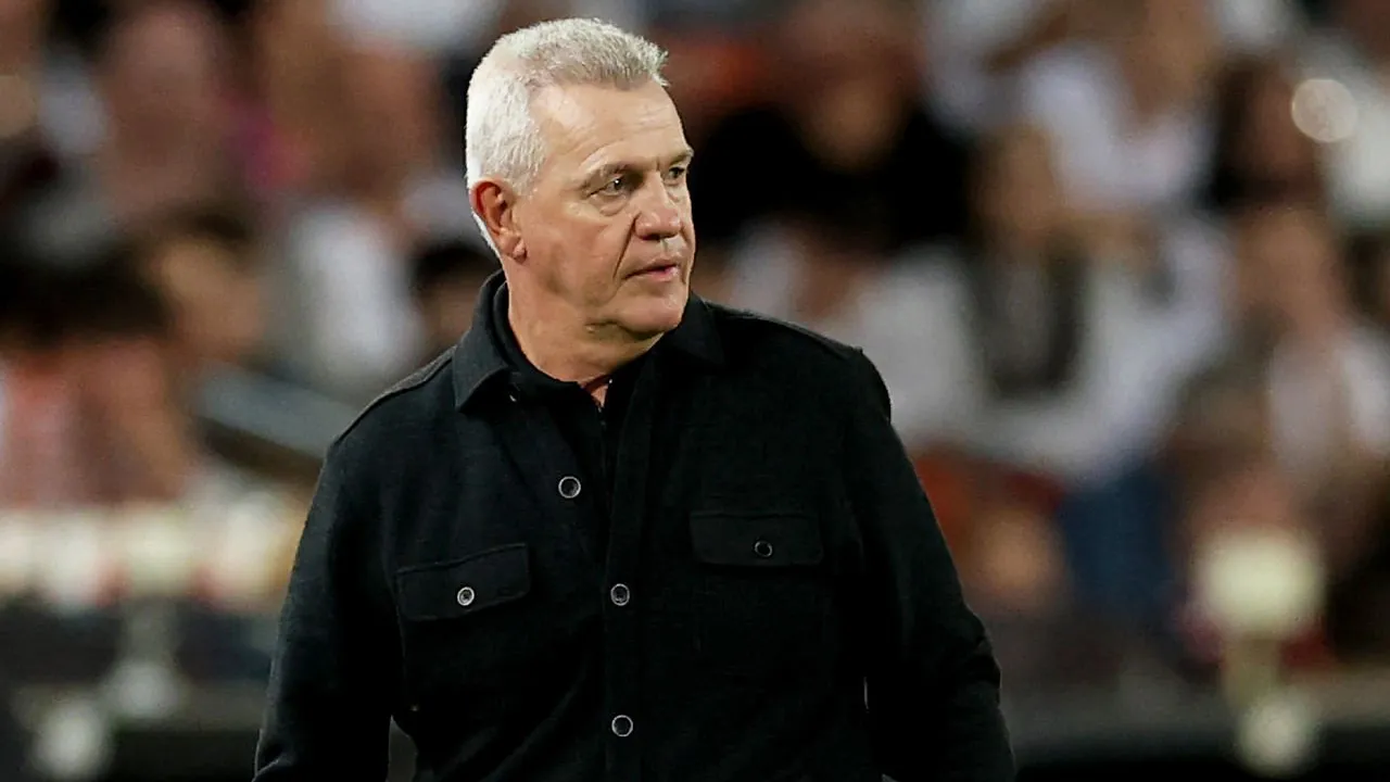 Javier Aguirre Prioritaskan Hasil di Tengah Perubahan Manajemen Valencia