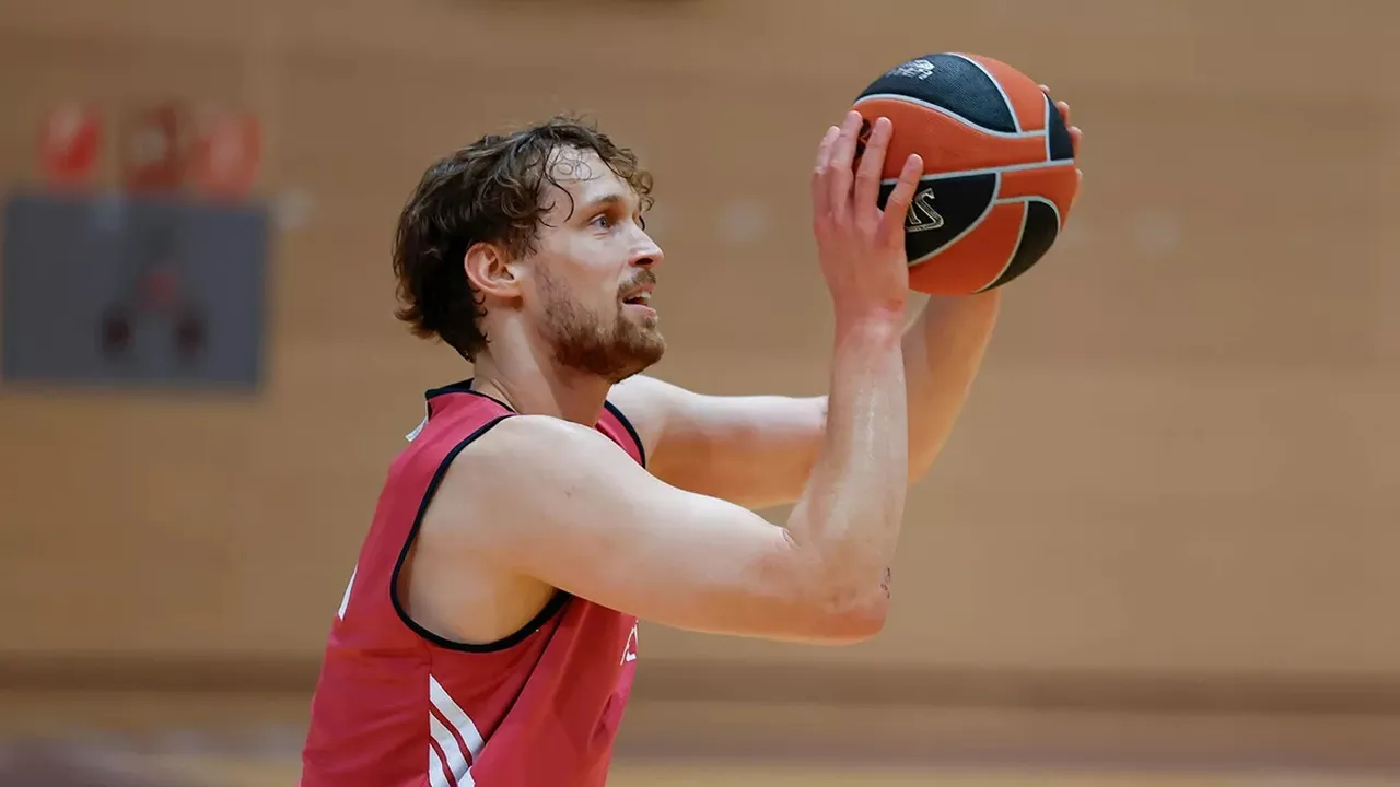 Mikael Jantunen Tidak Mau Meremehkan iLerda Lleida