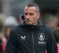 Terperangkap di Zona Degradasi, Burnley Pecat Nicky Hayen