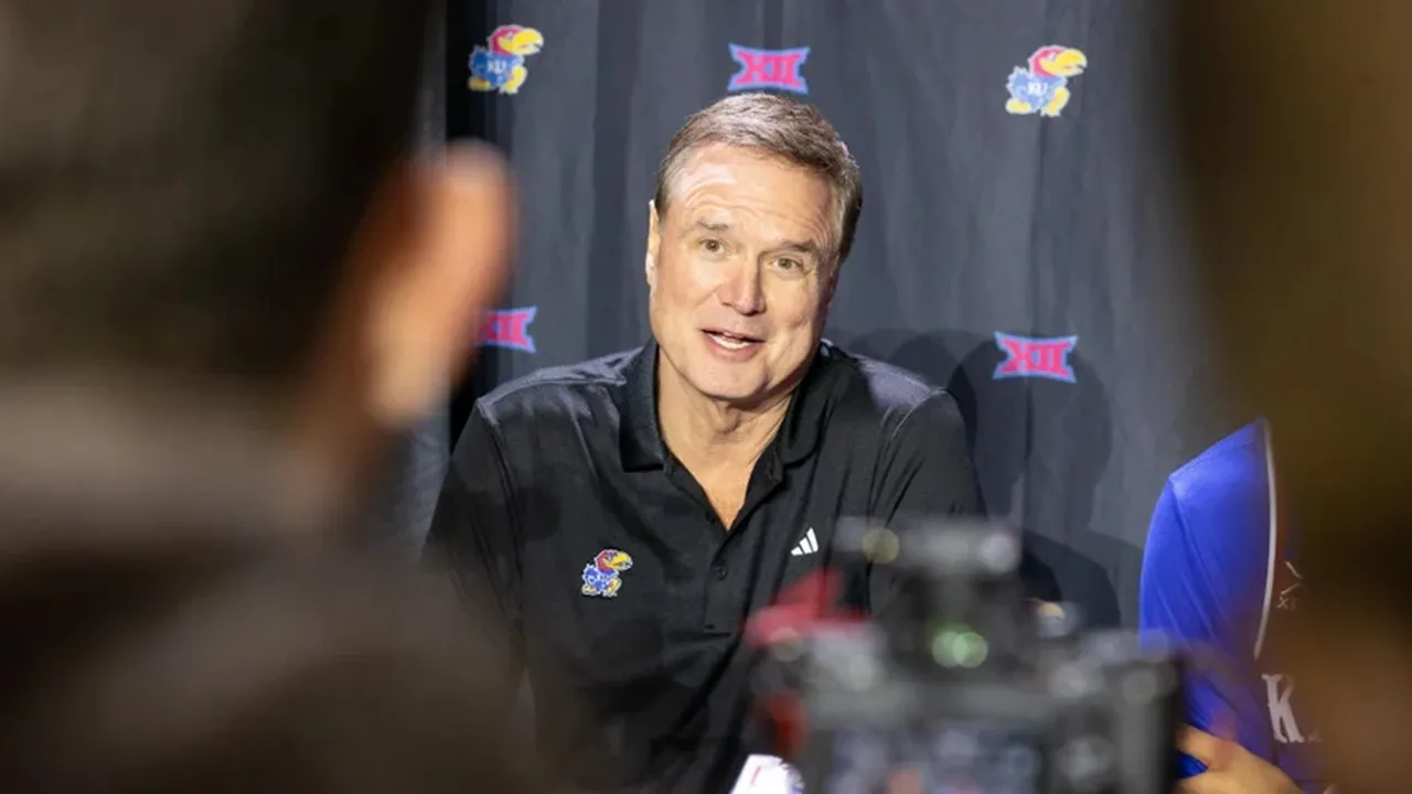 Bill Self Jelaskan Perekrutan Trey Kaufman-Renn