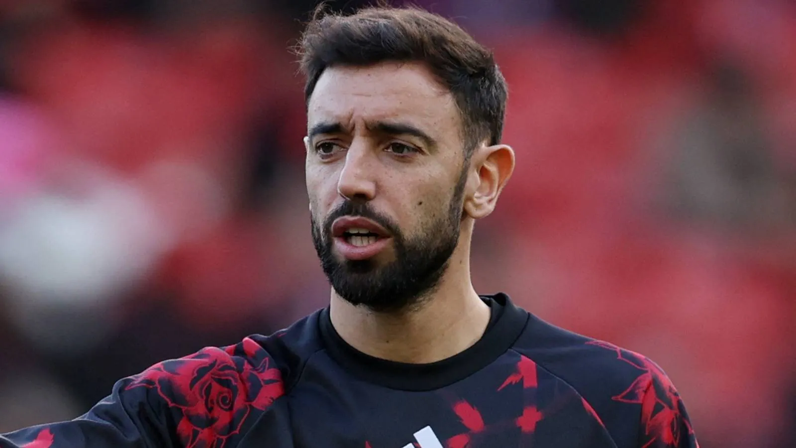 Bruno Fernandes Picu Reaksi Publik Usai Kekalahan 0-3 Manchester United dari Bournemouth - sumber: (givemesport)