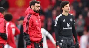 Carrick Sengaja Parkir Bruno Fernandes untuk Mempermalukannya