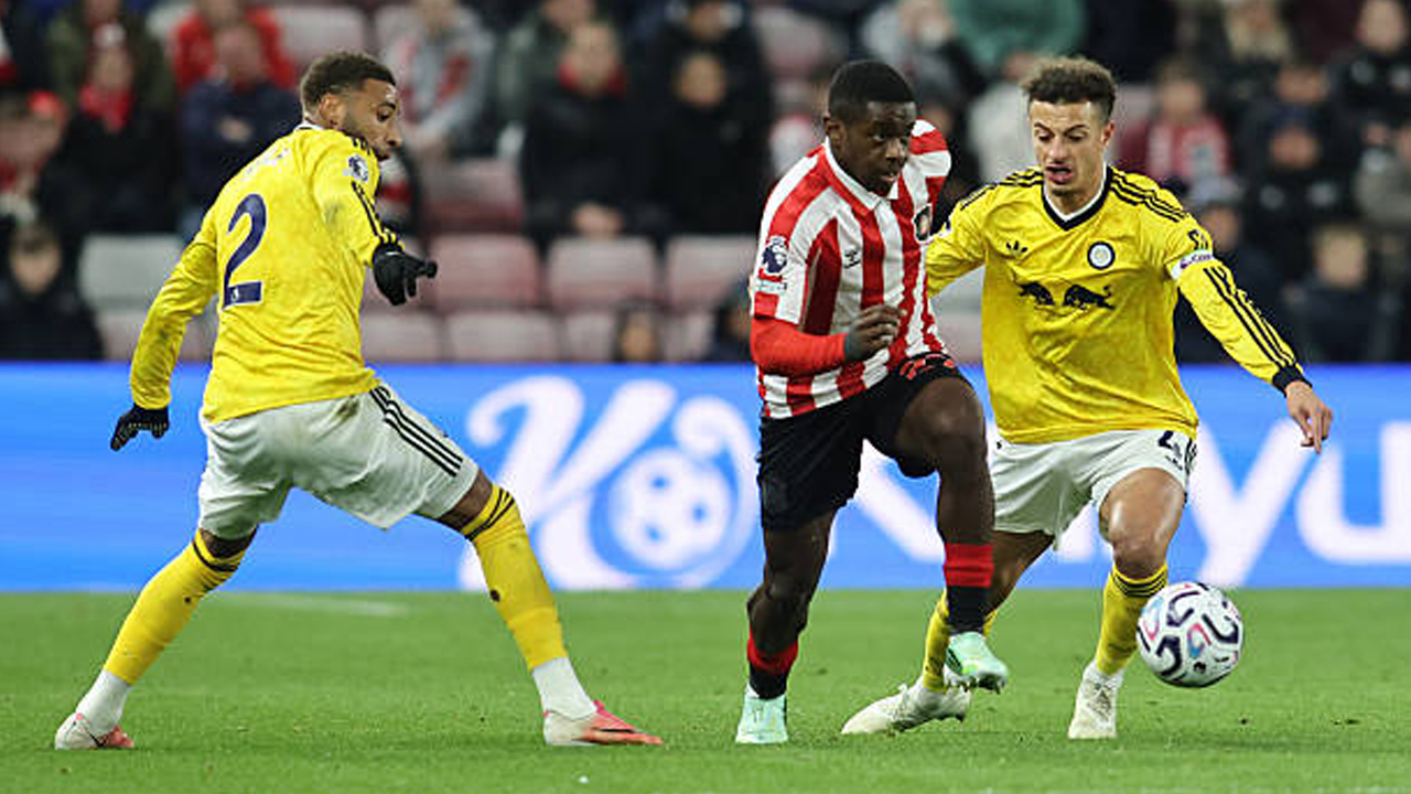 Imbang Tanpa Gol, Sunderland dan Leeds United Berbagi Poin