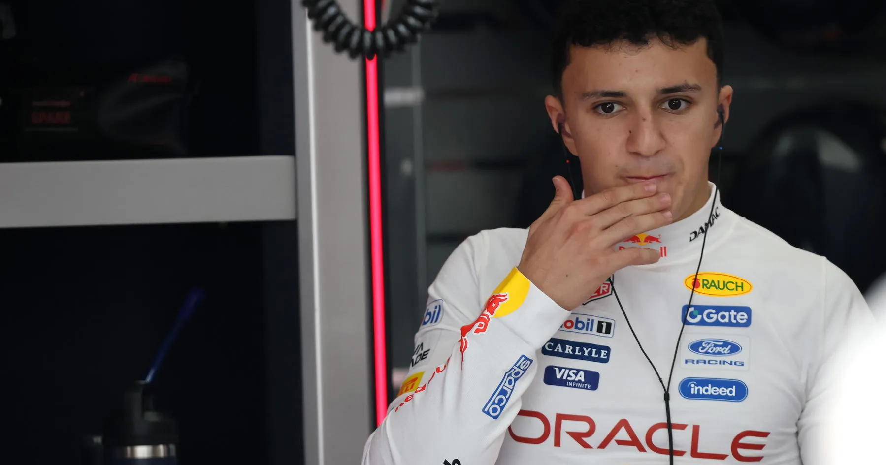 Isack Hadjar Tuntut Redesign Kopling Red Bull yang Rentan - sumber: (racingnews365)