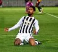 Juventus Tundukkan Lecce 2-0, Performa Gemilang Douglas Luiz