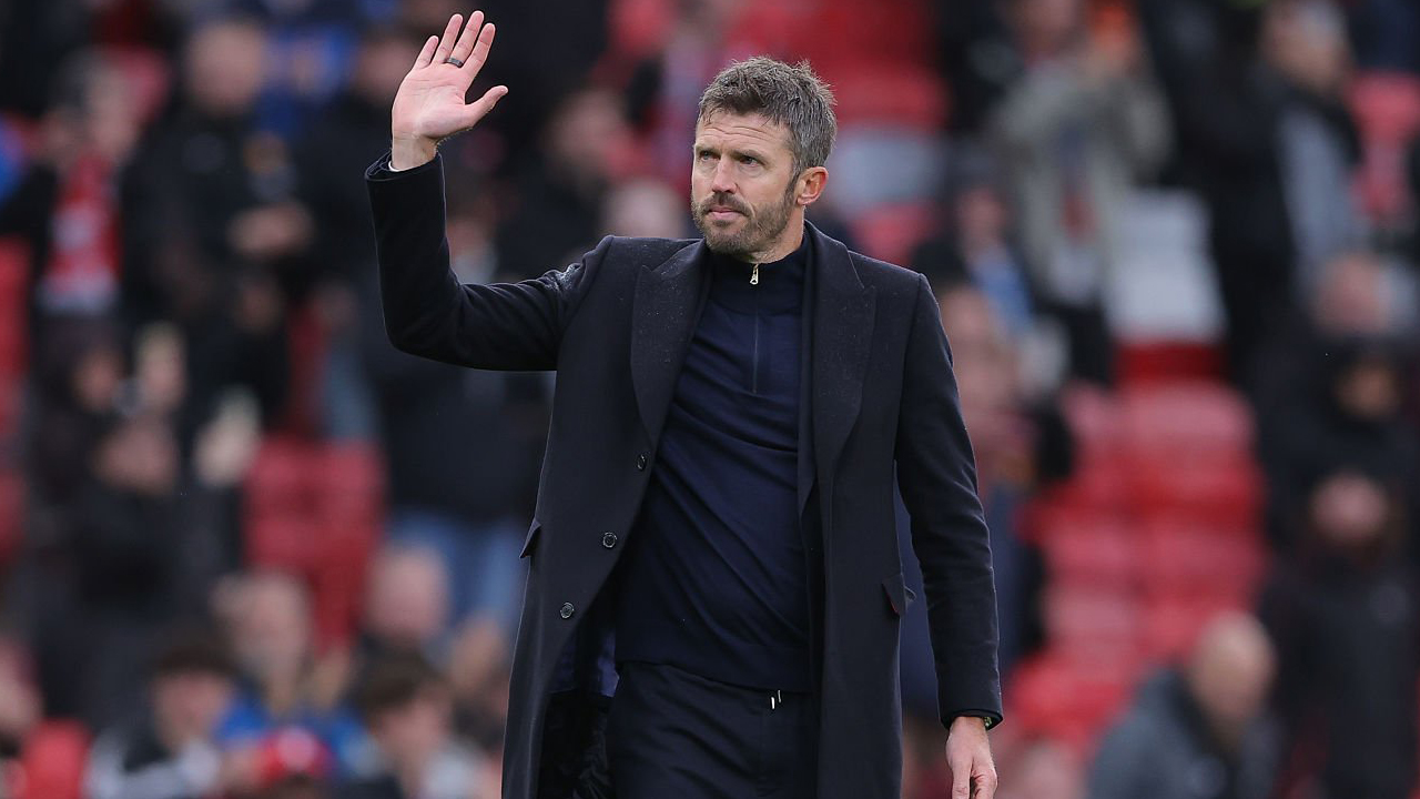 Michael Carrick Akui Konsistensi Jadi Masalah Utama MU di Musim ini
