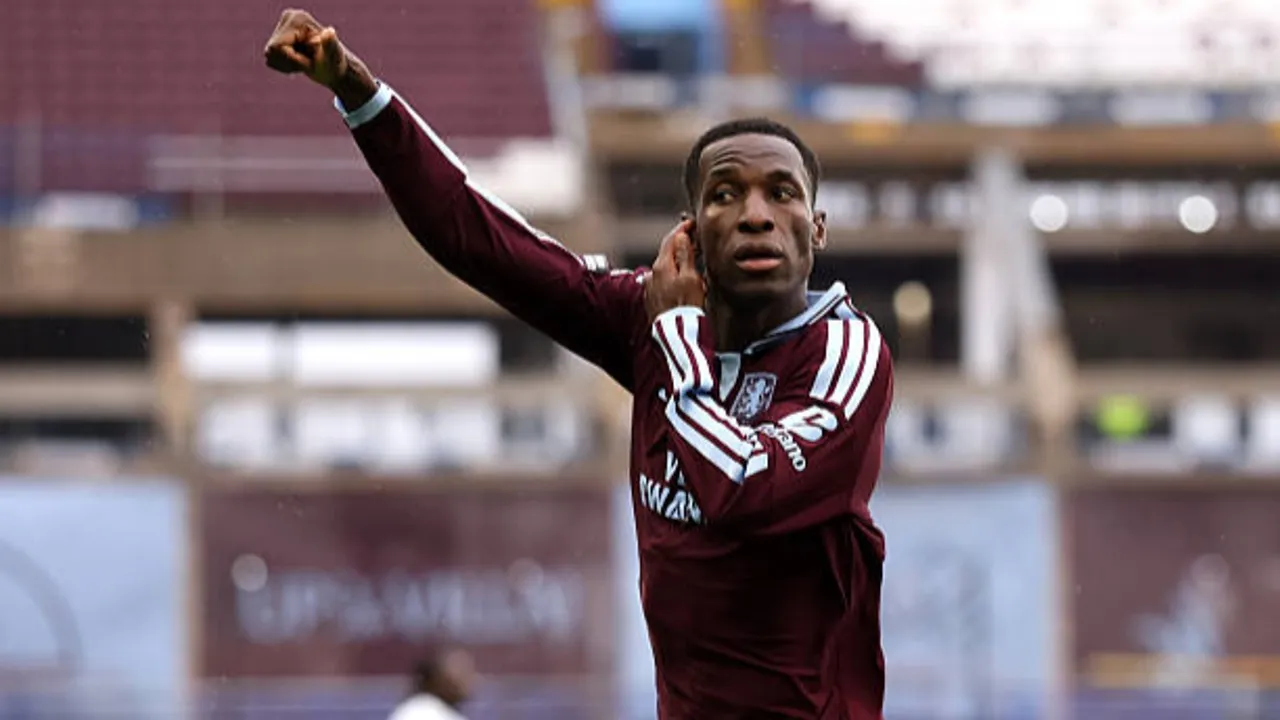 Nicolas Jackson Tampil Tajam, Matty Cash Puji Kualitas Striker Aston Villa