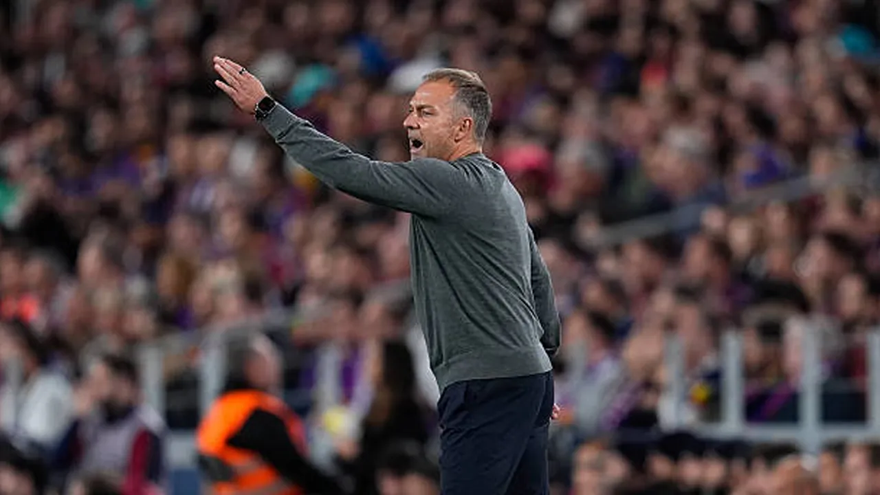 Takluk dari Real Madrid, Hansi Flick Bahas Masalah Kebugaran Barcelona