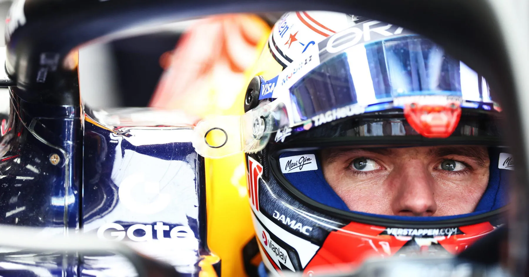 Verstappen Berpotensi Tunda Kekalahan Hamilton dan Russell - sumber: (racingnews365)