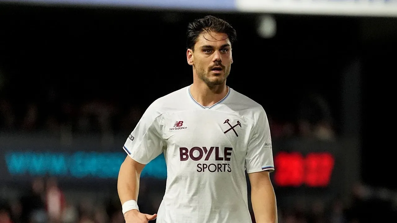 Klub raksasa Turkiye, Besiktas, mengincar Konstantinos Mavropanos untuk perkuat lini belakang pada bursa transfer musim dingin