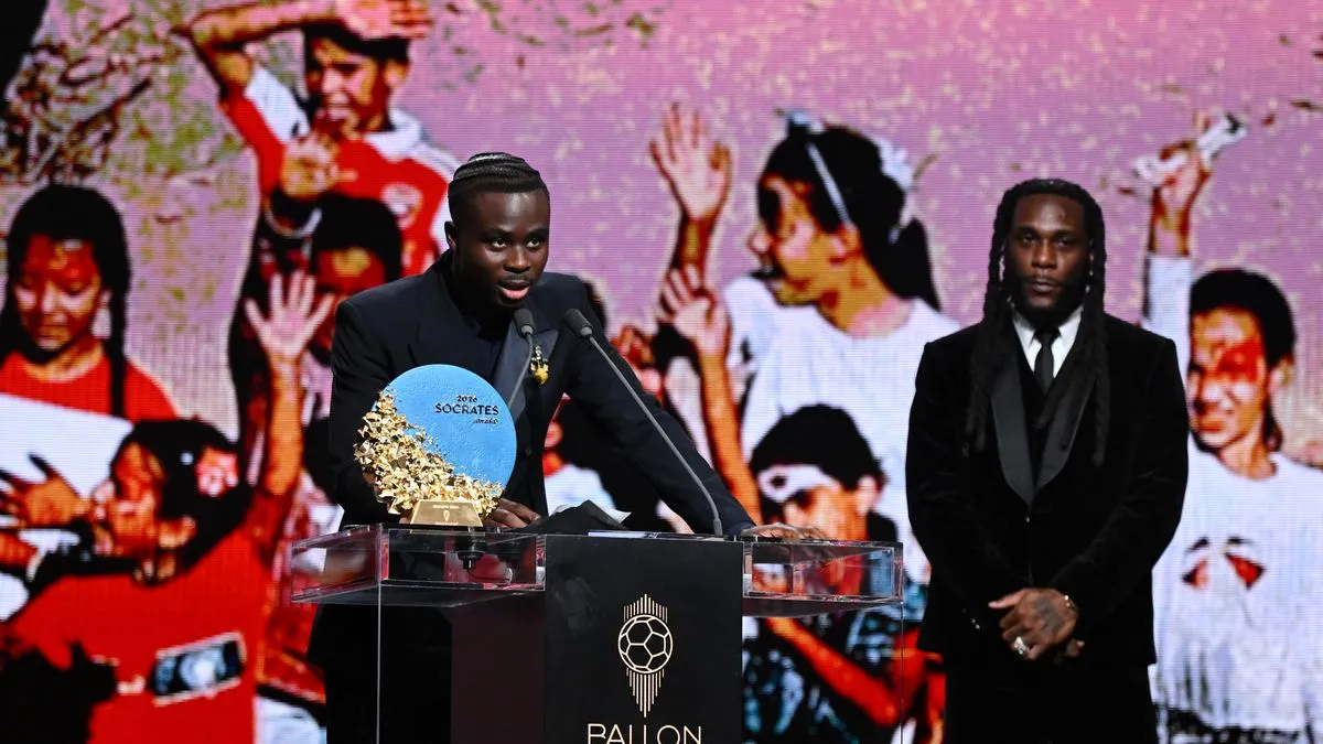 Bukayo Saka Sampaikan Pesan Usai Raih Ballon d’Or - sumber: (footballlondon)
