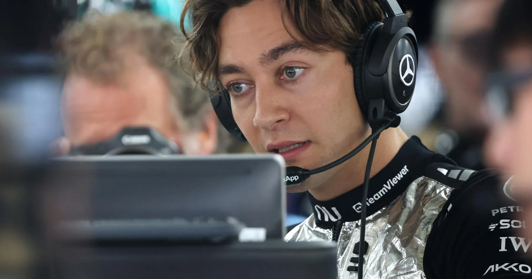 George Russell Desak Investigasi Mercedes - sumber: (racingnews365)