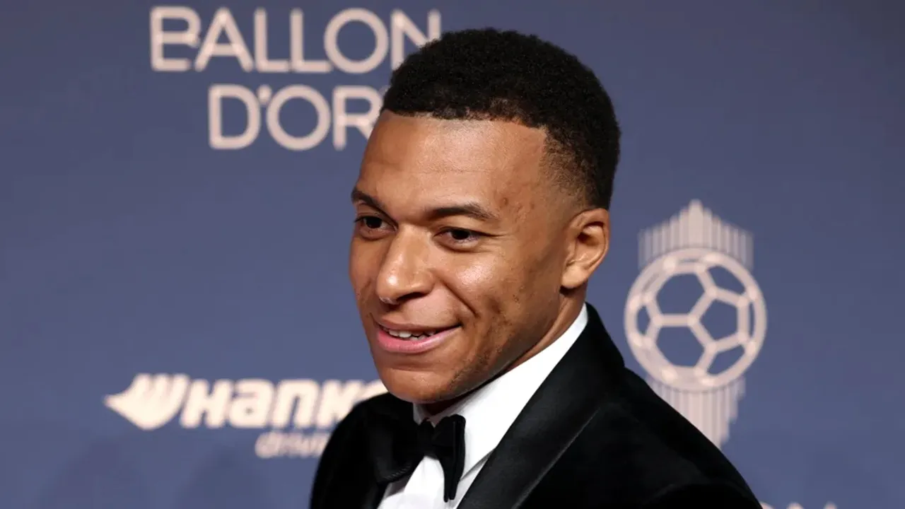 Kylian Mbappe Harus Puas Finis Kedua di Ballon d Or