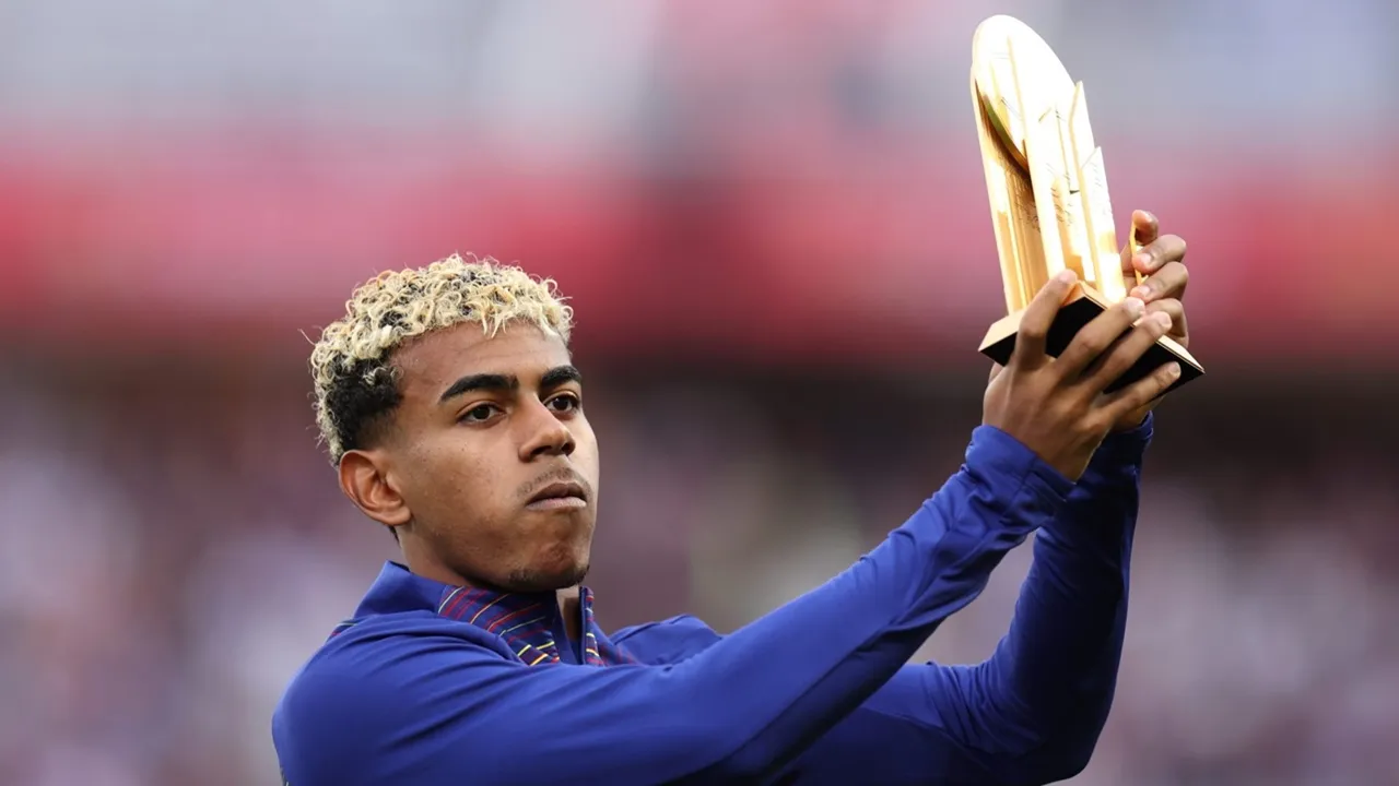 Lamine Yamal Berhasil Menangkan Kopa Trophy 2026