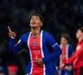 Senny Mayulu Bahagia Bantu PSG Menang Usai Jebol Gawang Lyon
