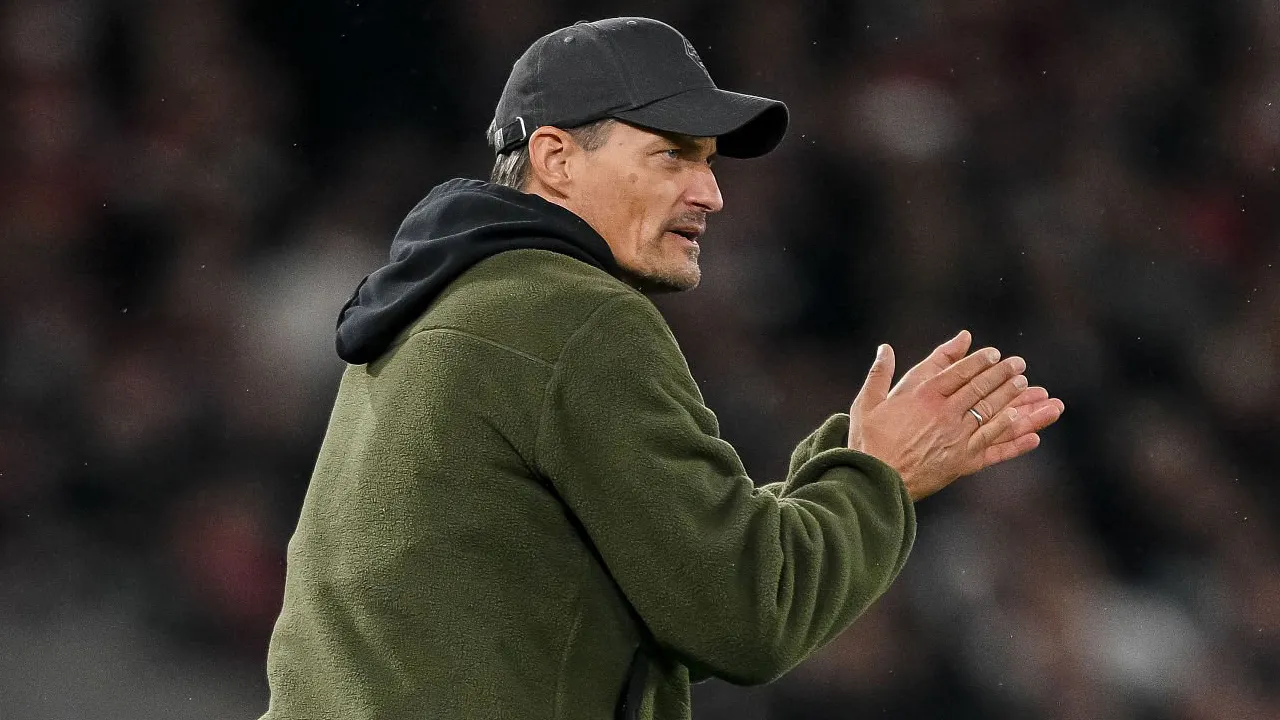 Usai Kalahkan Stuttgart, Alexander Blessin Bidik Hasil Positif di DFB Pokal