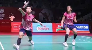 Amalia-Fadia Menang Mudah ke 16 Besar Hylo Open 2026