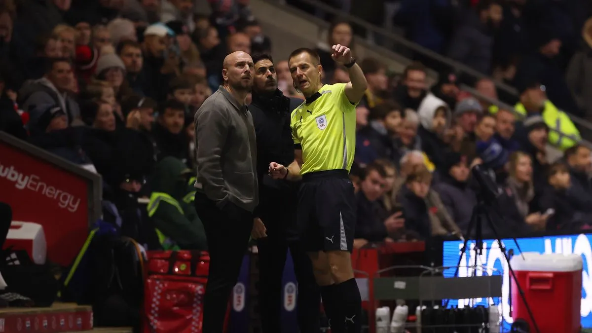 Kekacauan Warnai Laga Arsenal vs Fleetwood Town - sumber: (footballlondon)