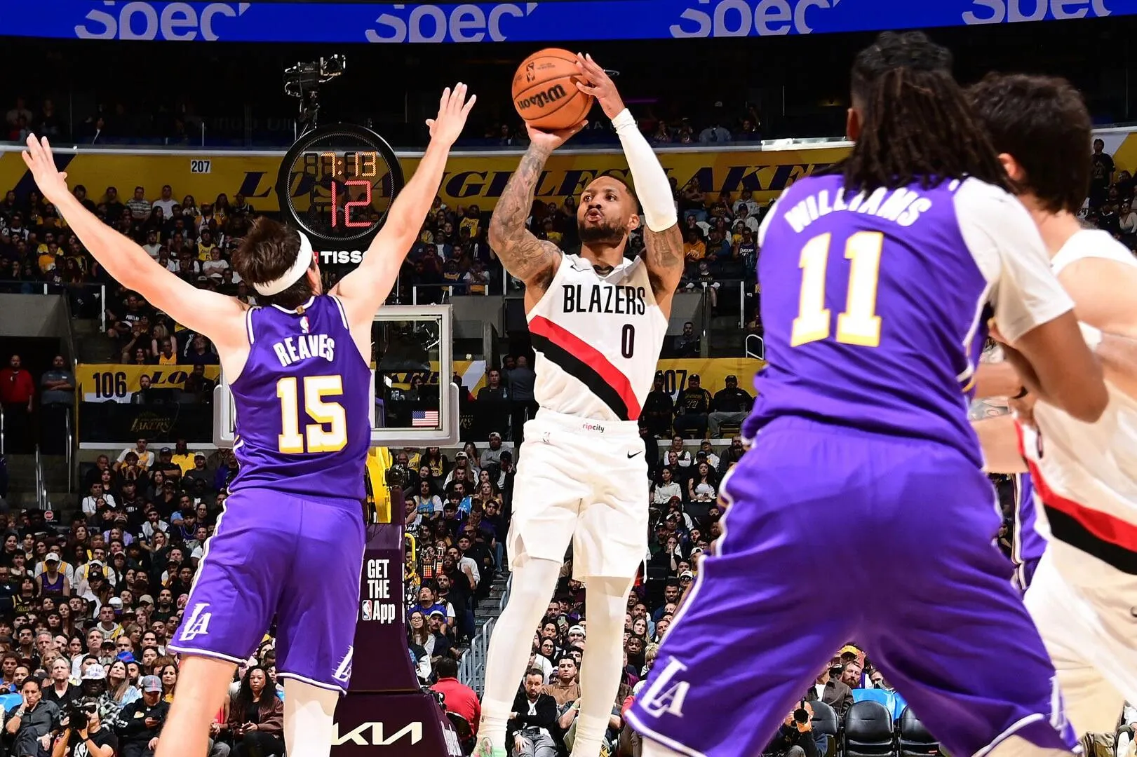 Lakers Kalah Perdana Meski Luka Doncic Cetak 41 Poin