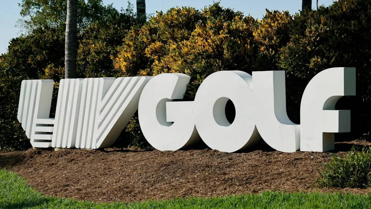 LIV Golf berencana melanjutkan kompetisi melalui proyek yang disebut LIV 2.0 pada 2027. (Foto: Golf Digest)