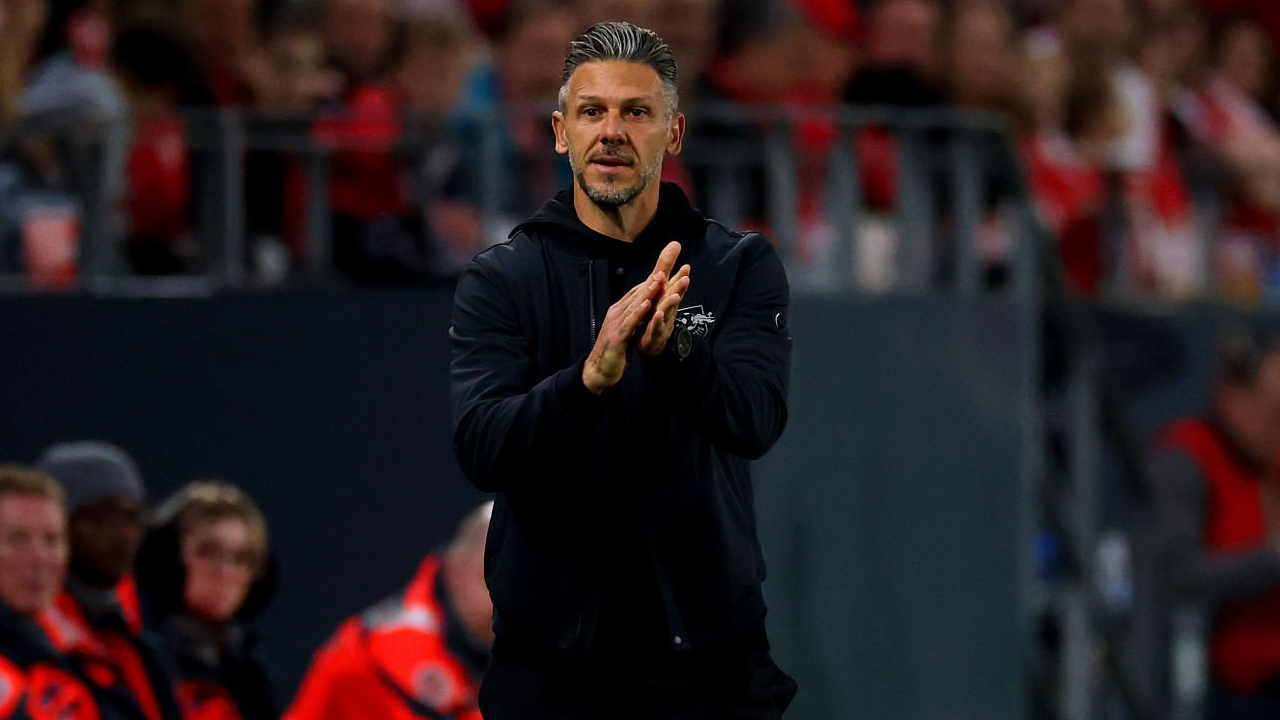 Martin Demichelis Puji Mental Leipzig Usai Comeback dengan 10 Pemain