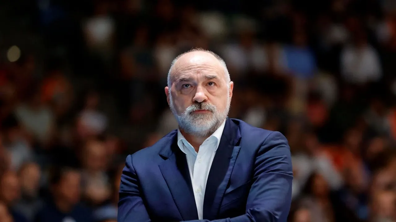 Pablo Laso persiapkan laga berat melawan Hapoel Tel Aviv.