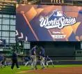 Rating World Series Milwaukee Brewers-Tampa Bay Rays Turun 6 Persen
