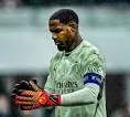 Udinese Didenda 3.000 Euro Akibat Nyanyian Ofensif ke Mike Maignan