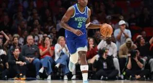Anthony Edwards Absen, Timberwolves Pilih Operasi Lutut