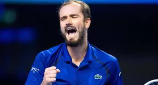 Daniil Medvedev Temukan Penyesuaian Untuk Atasi Daniel Merida Di Wina