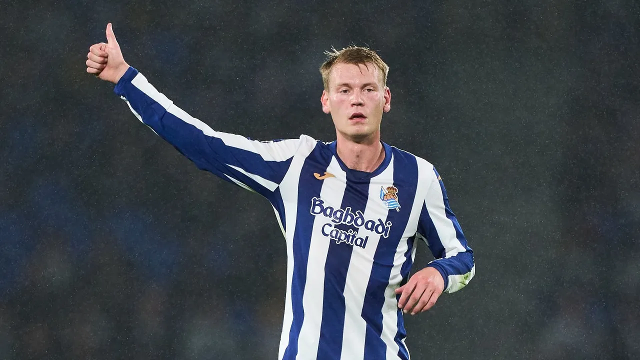 Everton membidik penyerang Real Sociedad, Orri Oskarsson, demi memperkuat lini depan yang menipis jelang bursa transfer Januari