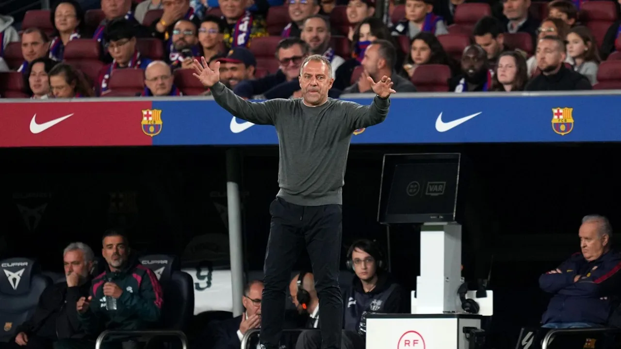 Hansi Flick Siapkan Rencana Kebangkitan Barcelona