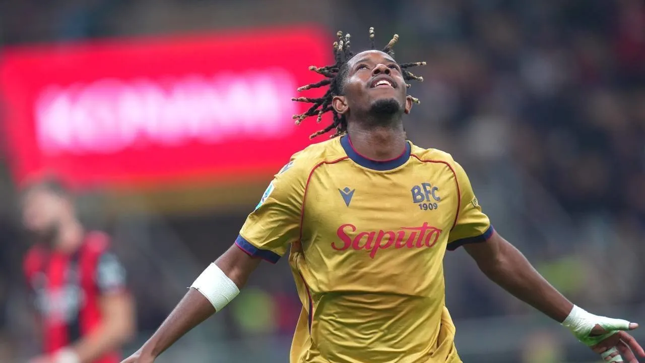 Hat-trick Samuel Mbangula Bawa Bologna Bungkam AC Milan 4-2 di San Siro