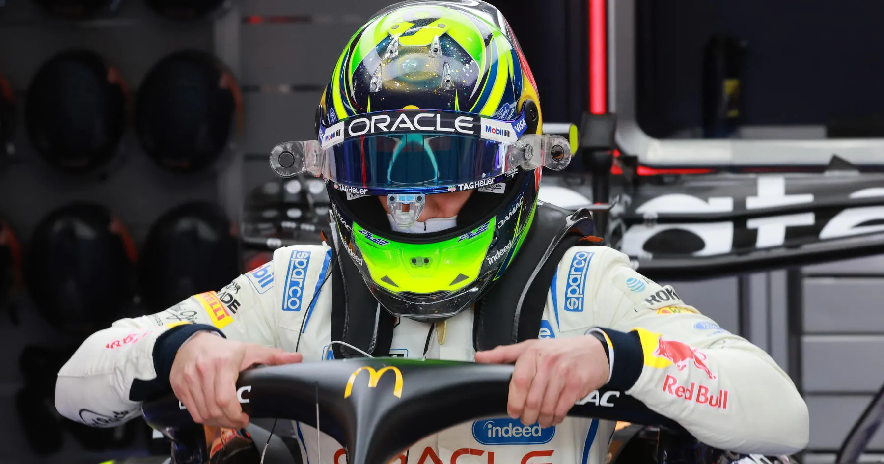 Isack Hadjar Dikritik Usai Kemarahan di Radio Tim Red Bull - sumber: (racingnews365)