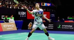 Jonatan Christie Amankan Babak 16 Besar Hylo Open 2026