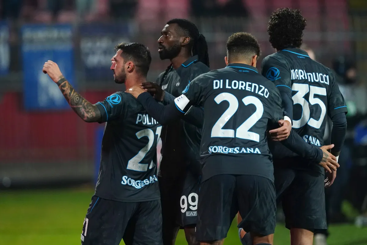 Landucci Soroti Kritikan Terhadap Napoli Usai Lobotka Absen - sumber: (footballitalia)