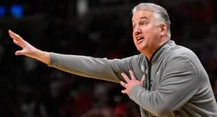 Matt Painter Perpanjang Kontrak dengan Purdue Boilermakers hingga 2031