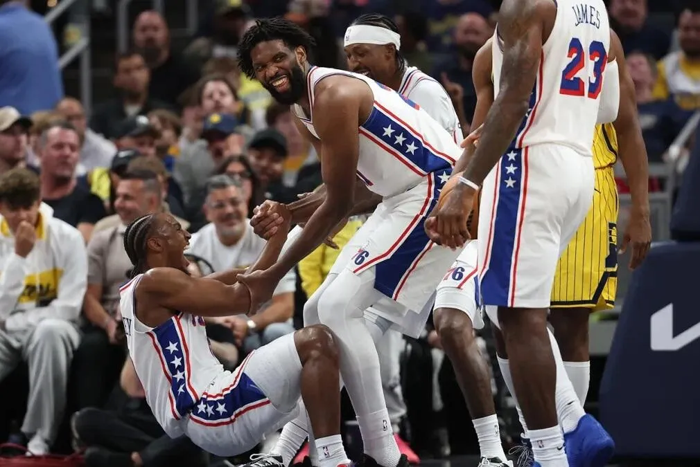 Maxey Antar 76ers Menang Dramatis atas Pacers