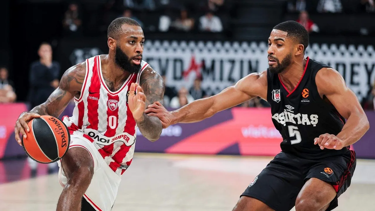 Olympiacos Piraeus Tumbangkan Besiktas meski Skuad Pincang