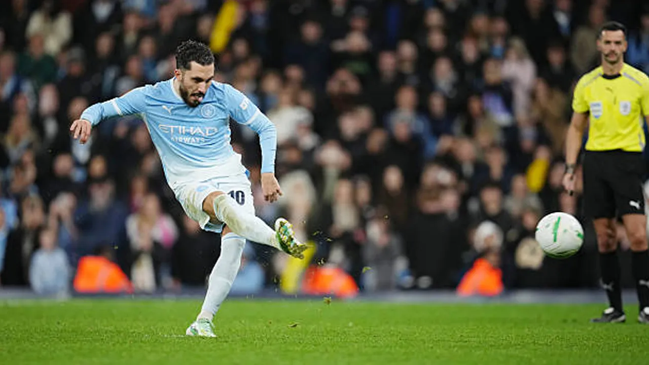 Rayan Cherki Tampil Menonjol saat Manchester City Singkirkan Brighton