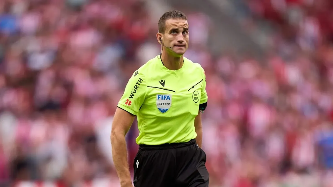 Real Madrid Masih Berperang dengan Wasit Usai Menangkan El Clasico