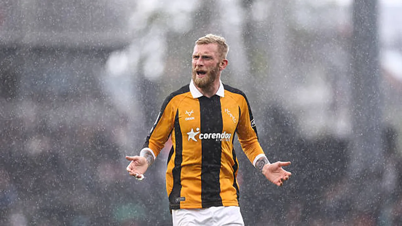 Sergej Jakirovic Akui Oliver McBurnie Butuh Dukungan Lebih di Lini Serang Hull City