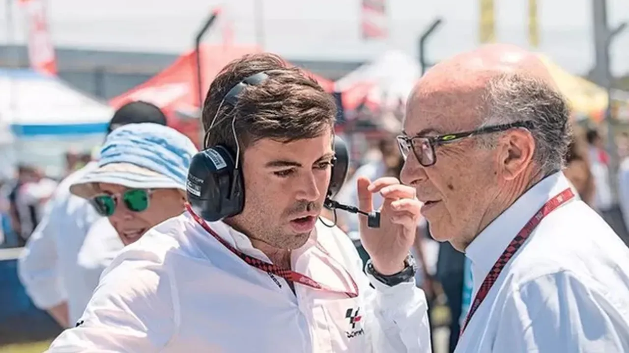 Bos MotoGP, Carlos Ezpeleta dan Carmelo Ezpeleta ancam beri denda kepada tim yang menolak MotoGP Qatar