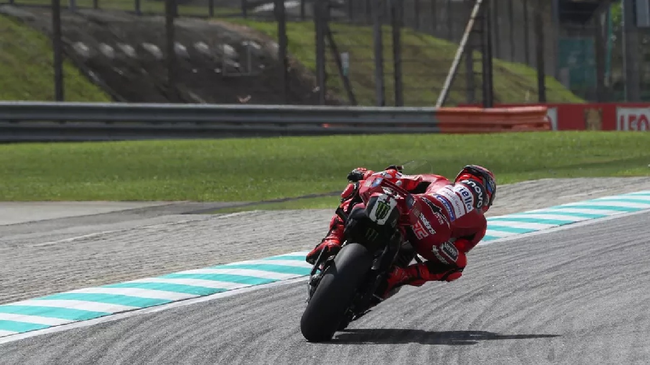 Hasil FP1 MotoGP Malaysia: Marc Marquez Tercepat, Jorge Martin Terpuruk