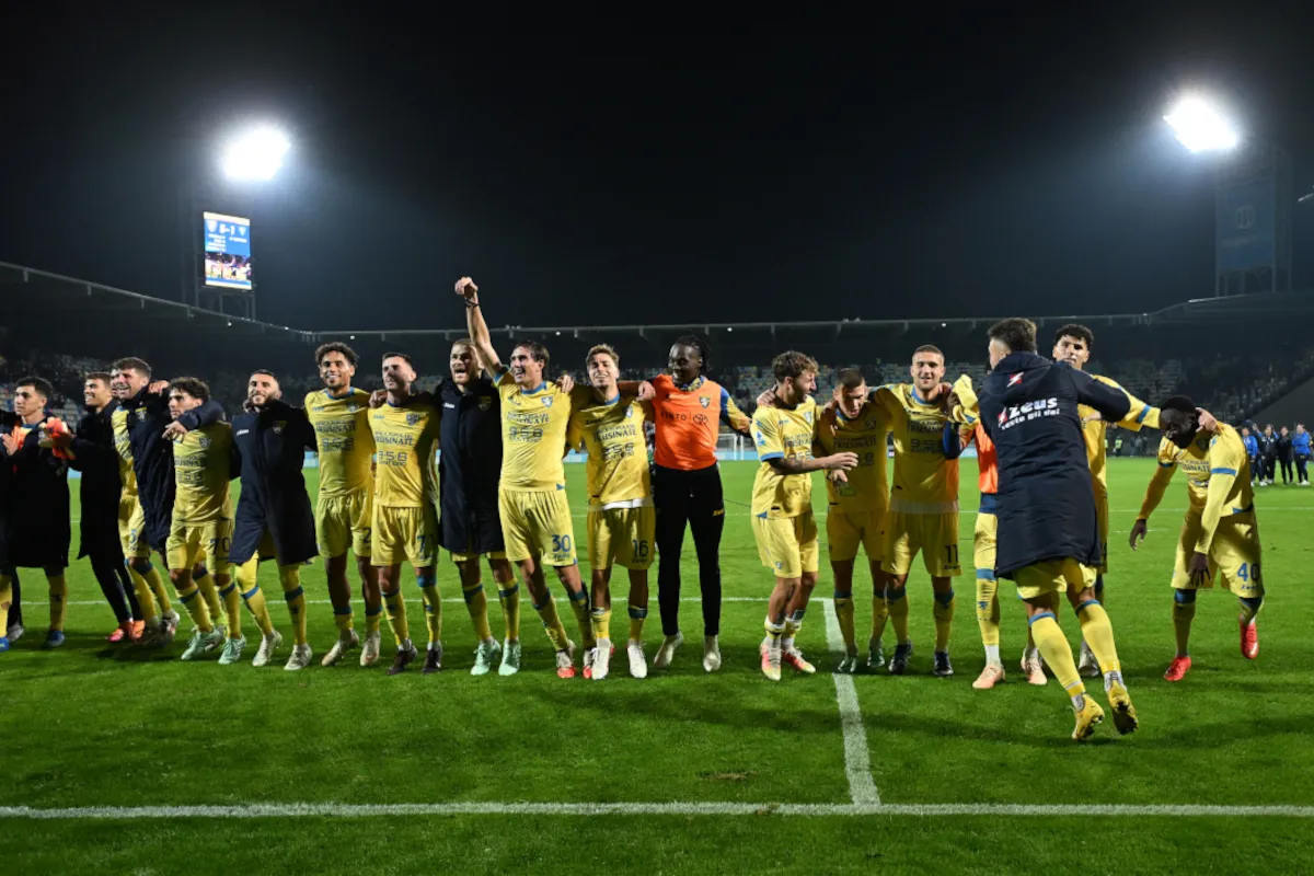 Pelatih Frosinone Alvini: Prioritaskan Keamanan di Tengah Hiburan Sepak Bola - sumber: (footballitalia)