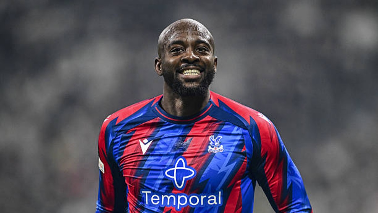 Pierre Sage Konfirmasi Jean-Philippe Mateta Siap Bertanding Lawan Tottenham