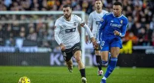 Valencia Coba Hentikan Kemenangan Beruntun Real Madrid