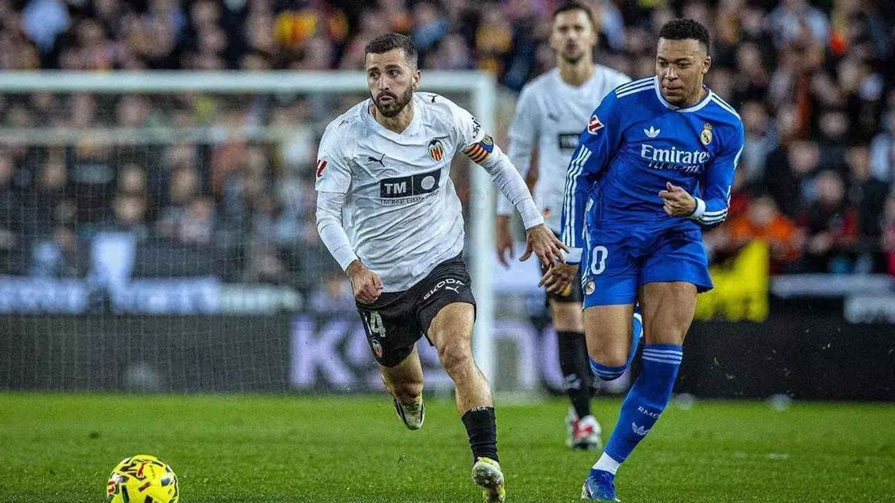 Valencia Coba Hentikan Kemenangan Beruntun Real Madrid